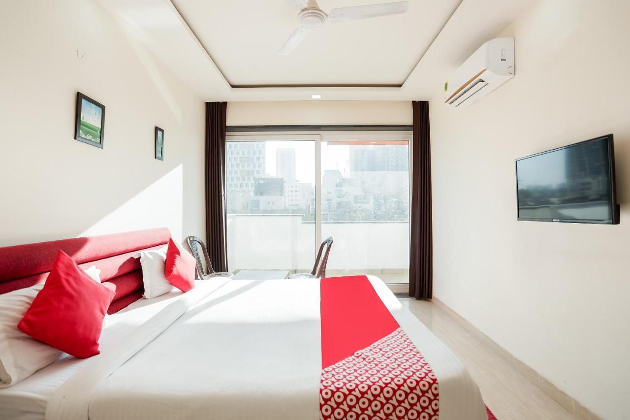 Oyo 65118 Hotel Vatika Gurgaon Zewnętrze zdjęcie