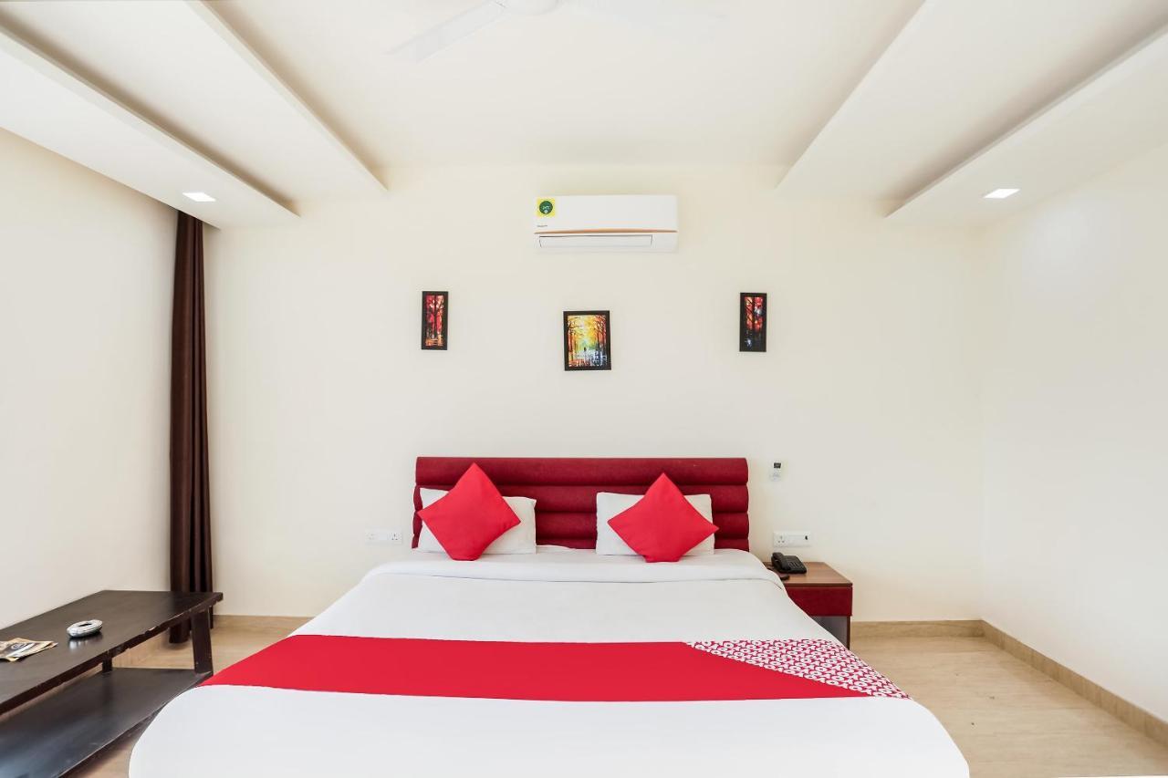 Oyo 65118 Hotel Vatika Gurgaon Zewnętrze zdjęcie