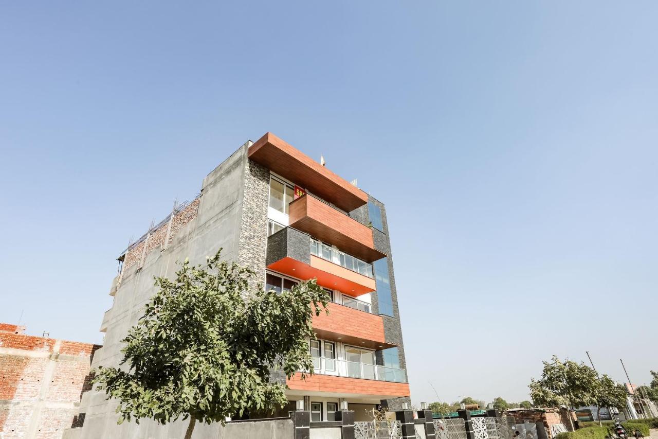 Oyo 65118 Hotel Vatika Gurgaon Zewnętrze zdjęcie